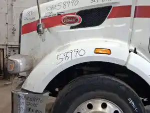 Used 2015 PETERBILT 567 Hood (Stock #53A1E58990)) Part Image