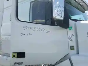Used 2015 VOLVO VNL Door (Stock #99A2E56340)) Part Image