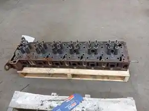 Used 2016 DETROIT DD15 Head Image