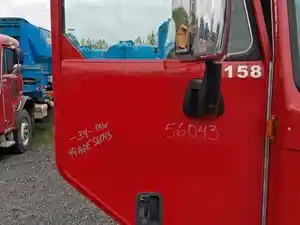 Used 2016 PETERBILT 320 C/O Door (Stock #99A2E56043)) Part Image