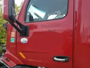 Used 2016 PETERBILT 579 Door (Stock #99A1E56675)) Part Image