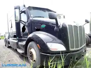 Used 2020 PETERBILT 579 Cab Image