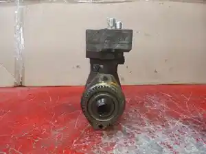 Used CUMMINS ISC/8.3 Air Compressor (Stock #65A1E55744)) Part Image