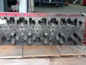 Used CUMMINS ISM Head (Stock #76A1E50560)) Part Image