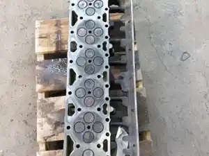 Used CUMMINS M-11 CELECT PLUS Head Image