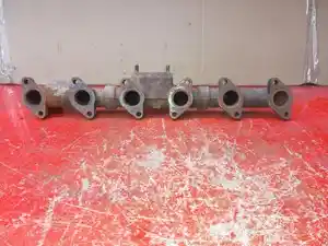 Used INTER DT-466E Exhaust Manifold (Stock #292A1E52477)) Part Image