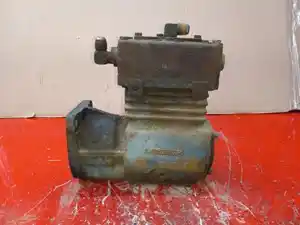 Used MACK AC350 Air Compressor (Stock #65A1E51719)) Part Image