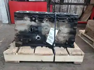 Used PACCAR PX-6 Block (Stock #63A1E52541)) Part Image