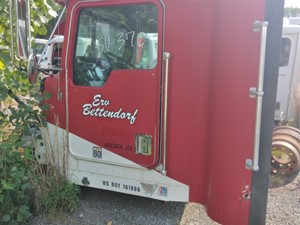 Used 1997 Kenworth Cab (Stock #SV-370-1)) Part Image
