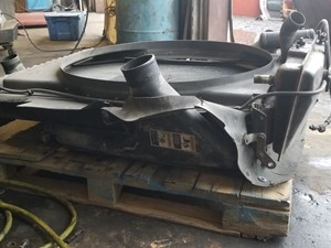 Used 2001 Kenworth T600 Radiator (Stock #SV-232-5)) Part Image