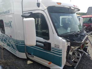 Used 2019 Peterbilt 579 Cab Image