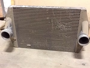 Used International 9700 Charge Air Cooler Image