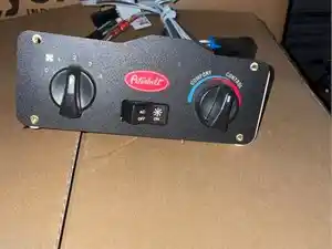 New Universal Peterbilt 389 Heater/AC Control Assy (Stock #ATC2382)) Part Image