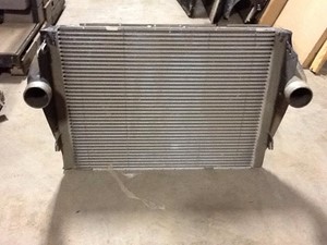 Used 2010 Peterbilt 330 Charge Air Cooler Image