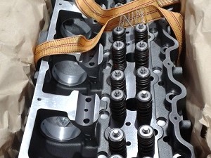 New Caterpillar C15 Head (Stock #N2454324VS)) Part Image