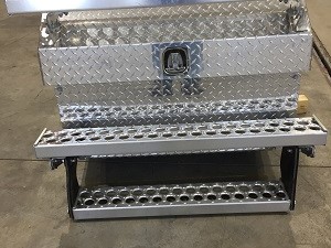 Other Universal Tool Box (Stock #TB-REDWILLOW)) Part Image