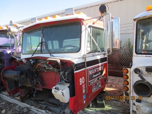 Used 1995 Kenworth T800B Cab (Stock #1995 KENWORTH T800 B CAB)) Part Image
