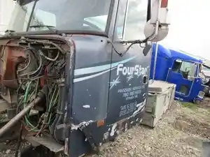 Used 1993 Autocar Cab (Stock #AUTOCAR)) Part Image