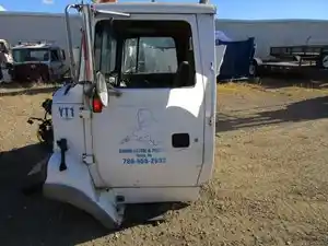Used 1993 Ford L9000 Aeromax Cab (Stock #1993 FORD AEROMAX CAB)) Part Image