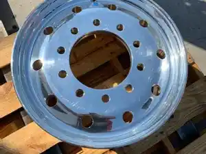 Used ALCOA Wheel Image