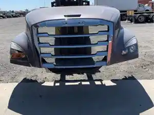 Used 2017 FREIGHTLINER CASCADIA Hood (Stock #37353)) Part Image