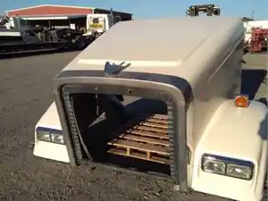 Rebuilt FREIGHTLINER CLASSIC Hood (Stock #HOODRX-76)) Part Image