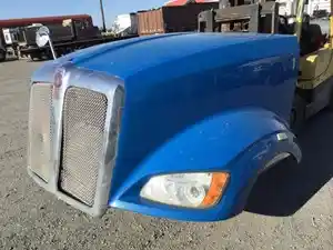 Used 2012 KENWORTH T700 Hood (Stock #20763)) Part Image