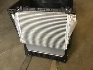 Used Radiator (Stock #A05-30693-007)) Part Image