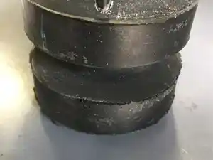 Used Engine Mount Image