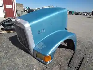 Used Hood (Stock #27404)) Part Image