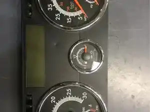 Used Instrument Cluster (Stock #11771)) Part Image