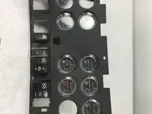 Used Instrument Cluster (Stock #19059)) Part Image
