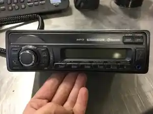 New Radio (Stock #PP105168)) Part Image
