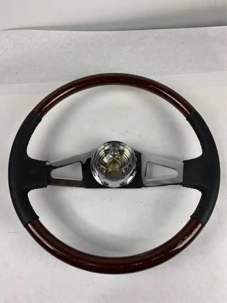 Used, Recycled, New, and Aftermarket Heavy Duty Truck Parts