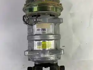 Used SELTEC A/C Compressor Image