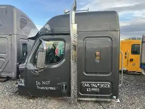 Used 2020 WESTERN STAR 49X Cab (Stock #35270)) Part Image
