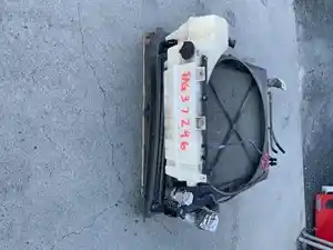 Used 2013 VOLVO VNL 670 Radiator (Stock #37296)) Part Image