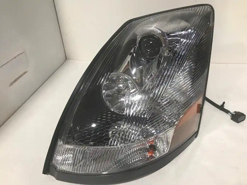Used, Recycled, New, and Aftermarket Heavy Duty Truck Parts