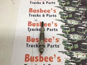 Used 1993 Isuzu 4BD2 Fuel Injection Part (Stock #P-616)) Part Image