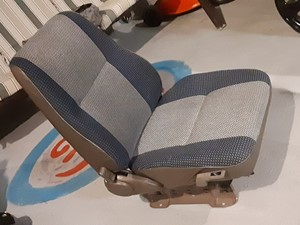Reconditioned 1993 Mitsubishi FM-MR Seat (Stock #P-1609)) Part Image