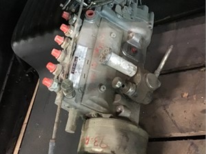 Used 1994 UD/Nissan FE6TA Fuel Gear Pump (Stock #P-1413)) Part Image