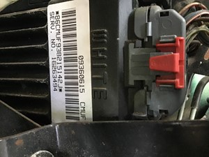 Used 1999 Isuzu 5.7 GAS ECM (Stock #P-900)) Part Image