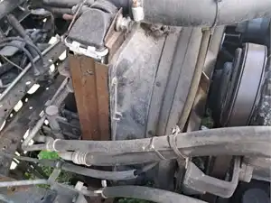 Used 1999 Isuzu NPR Radiator (Stock #222-006054-3)) Part Image