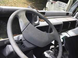 Used 1999 UD/Nissan UD1300 Steering Wheel (Stock #P-1184)) Part Image
