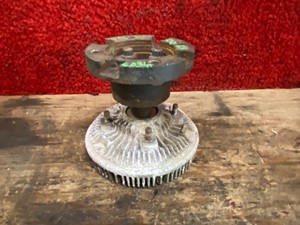 Used 2000 Mitsubishi 4D34 Fan Clutch/Hub (Stock #P-1554)) Part Image