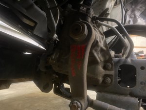 Used 2001 Isuzu NPR Steering Gear (Stock #204-005253-6)) Part Image