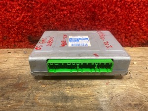 Used 2003 Aisin RNJ Transmission ECM (Stock #202-005658-2)) Part Image