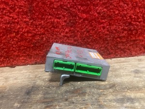 Used 2003 Isuzu 4HE1-XS ECM (Stock #204-902716-5)) Part Image
