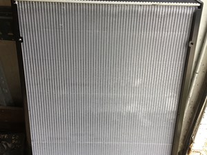 New 2004 Isuzu FTR Radiator (Stock #P-403)) Part Image