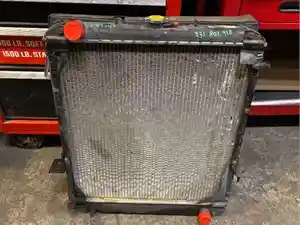 Used 2003 Isuzu NPR Radiator (Stock #231-801918-6)) Part Image